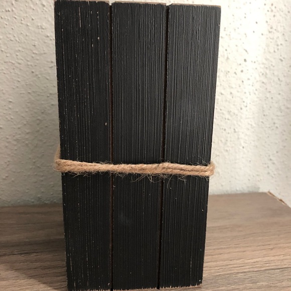 Decor Bookstack - Picture 4 of 4